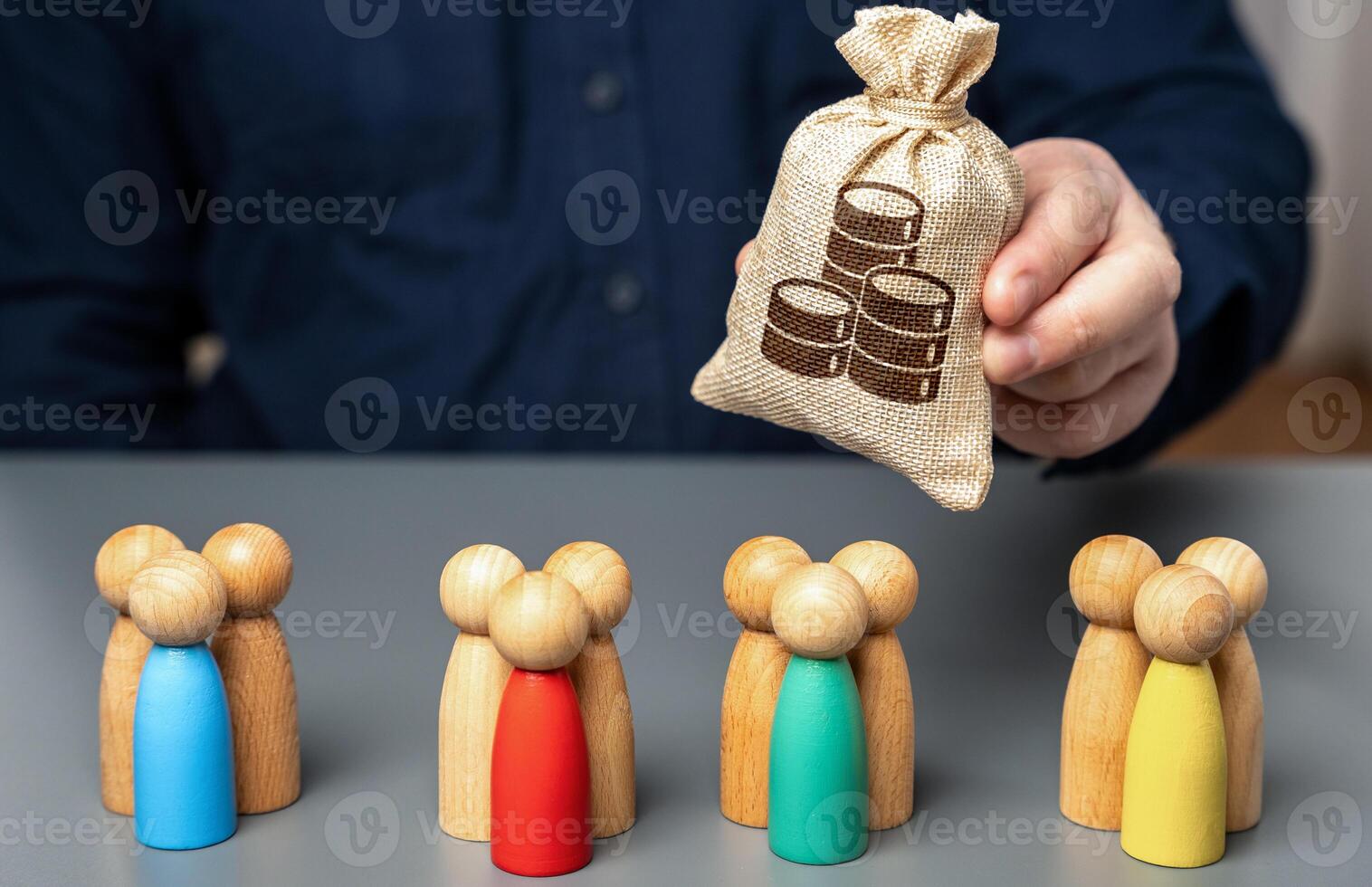 Funding of groups. Selection of contractors. Sponsoring political parties and community groups. Gain public recognition and build positive brand image. Segmentation photo