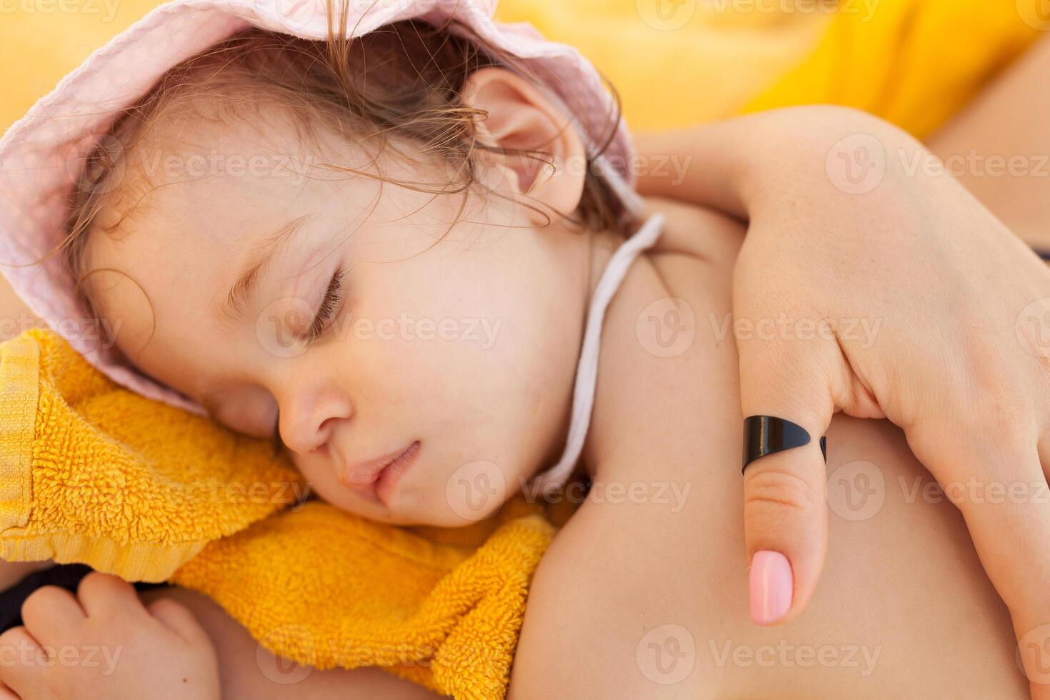 litte panama girl 