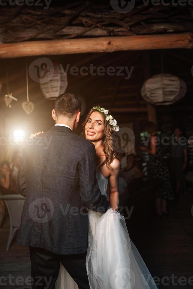 the first wedding dance of the newlyweds photo