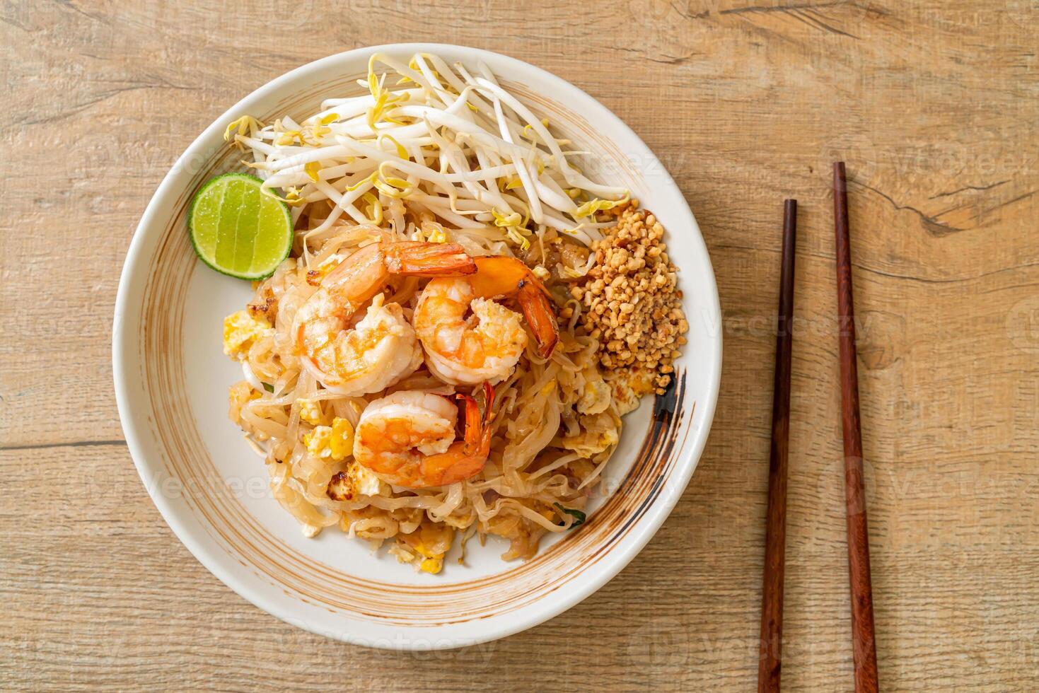 stir-fried noodles with shrimp and sprouts or Pad Thai photo