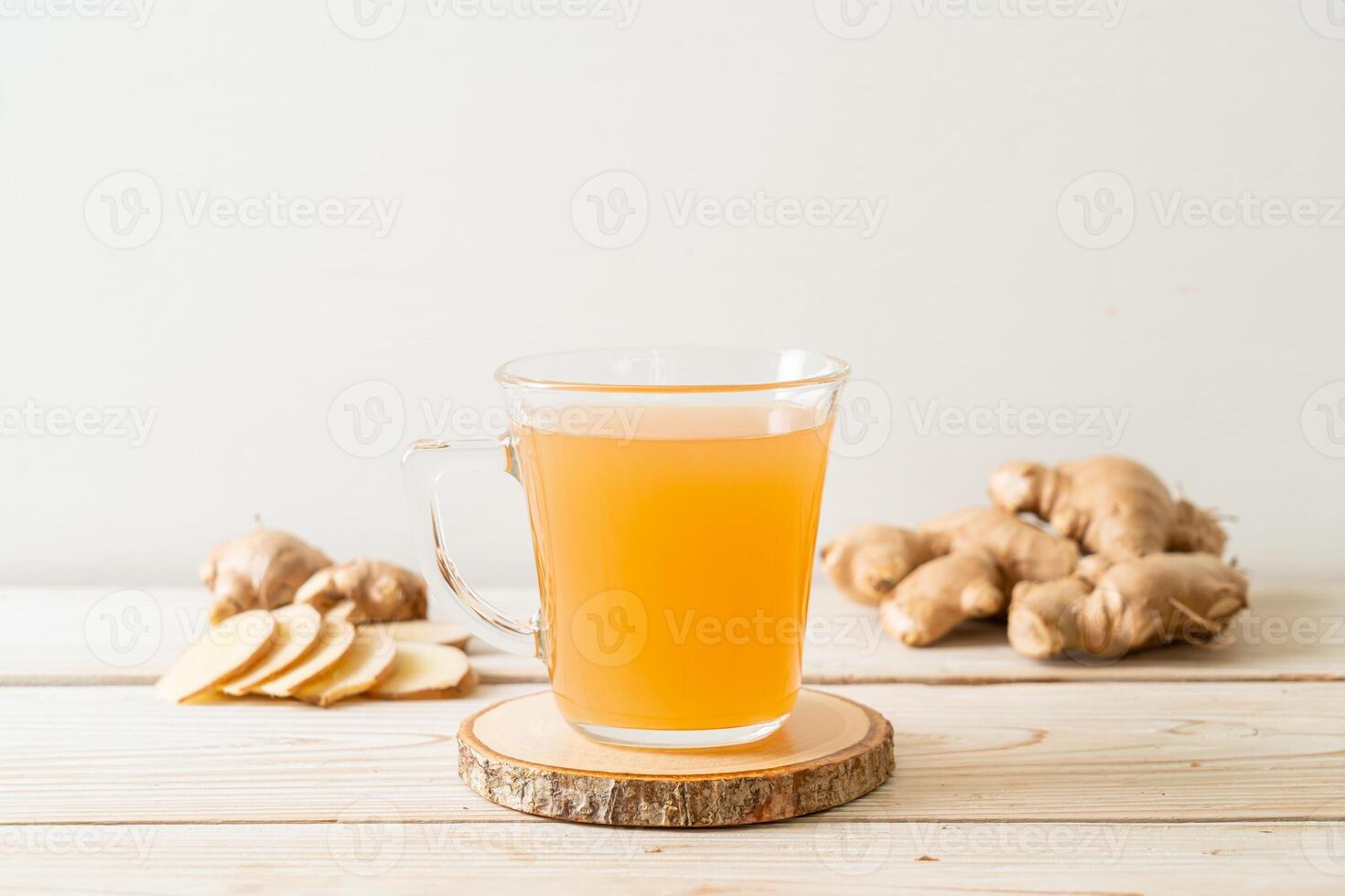 fresh and hot ginger juice glass photo