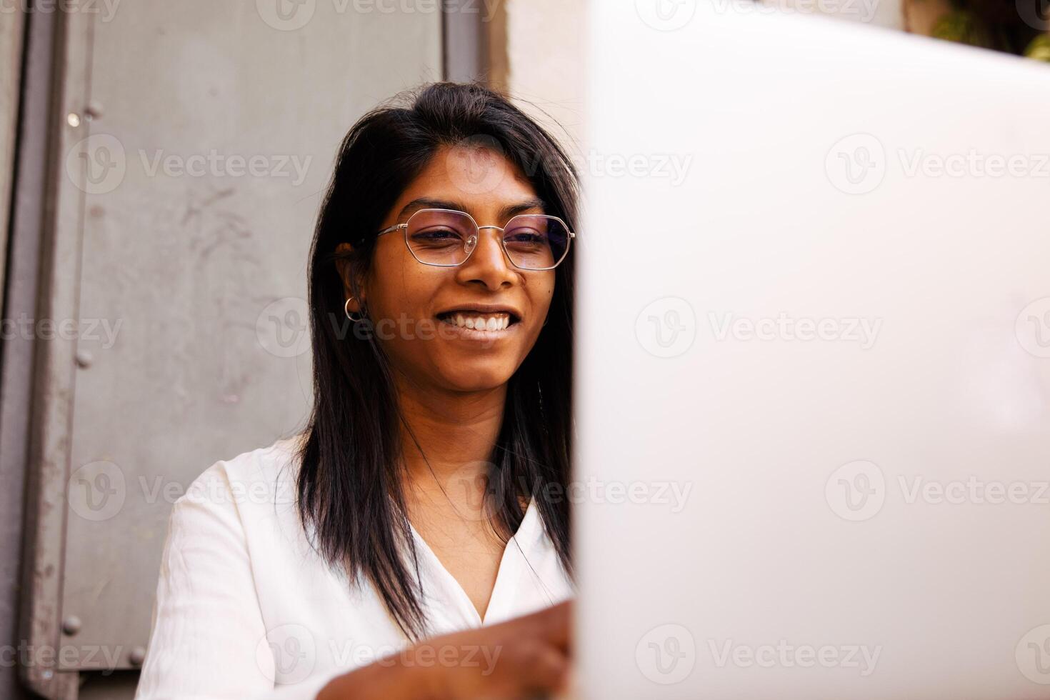 close up of a young woman photo