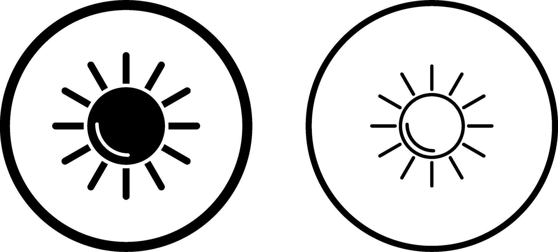 Sun Vector Icon
