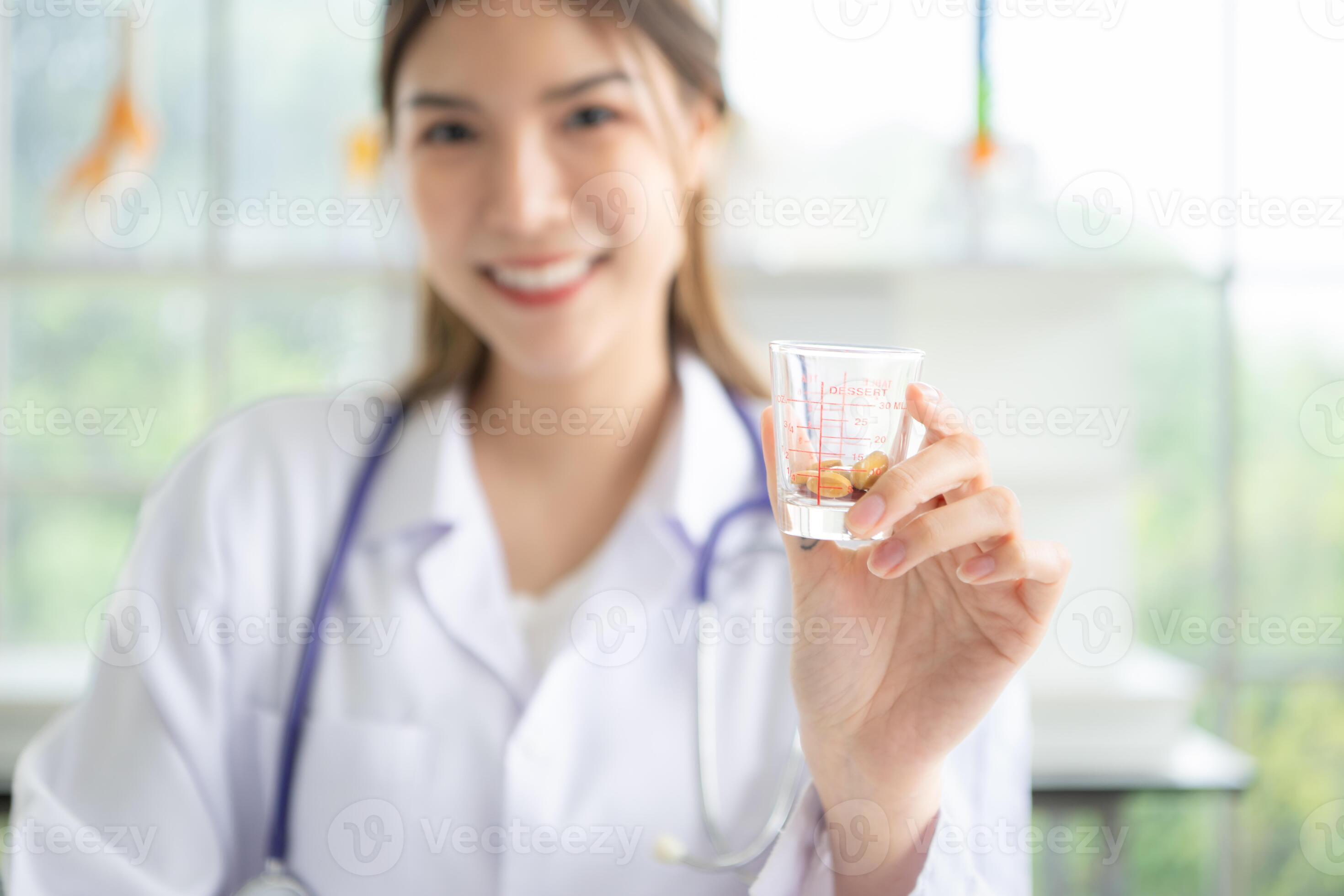 Tizanidine And Tylenol: A Doctor Explains The Risks And Benefits - bdkh50o