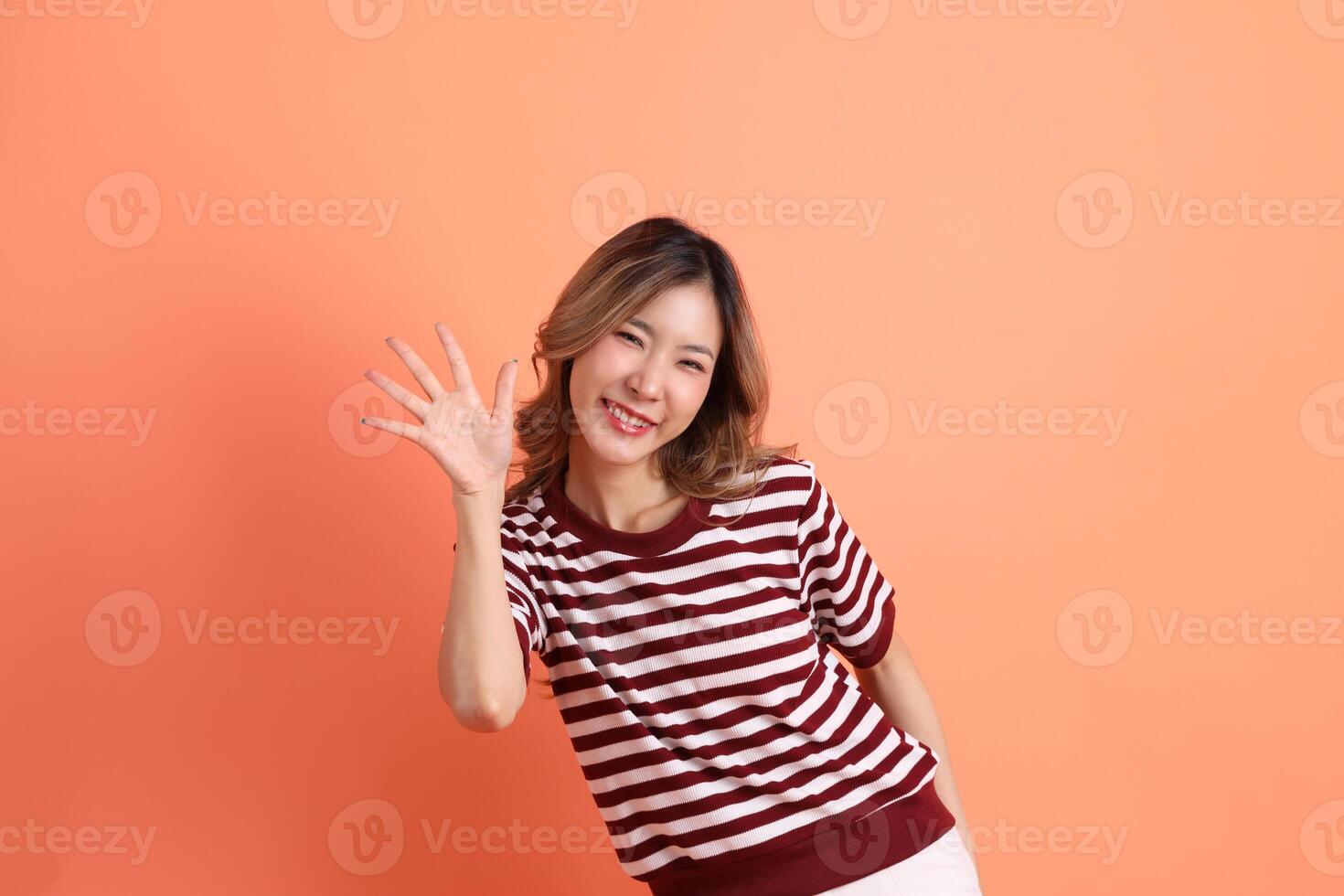 20s Asian woman photo