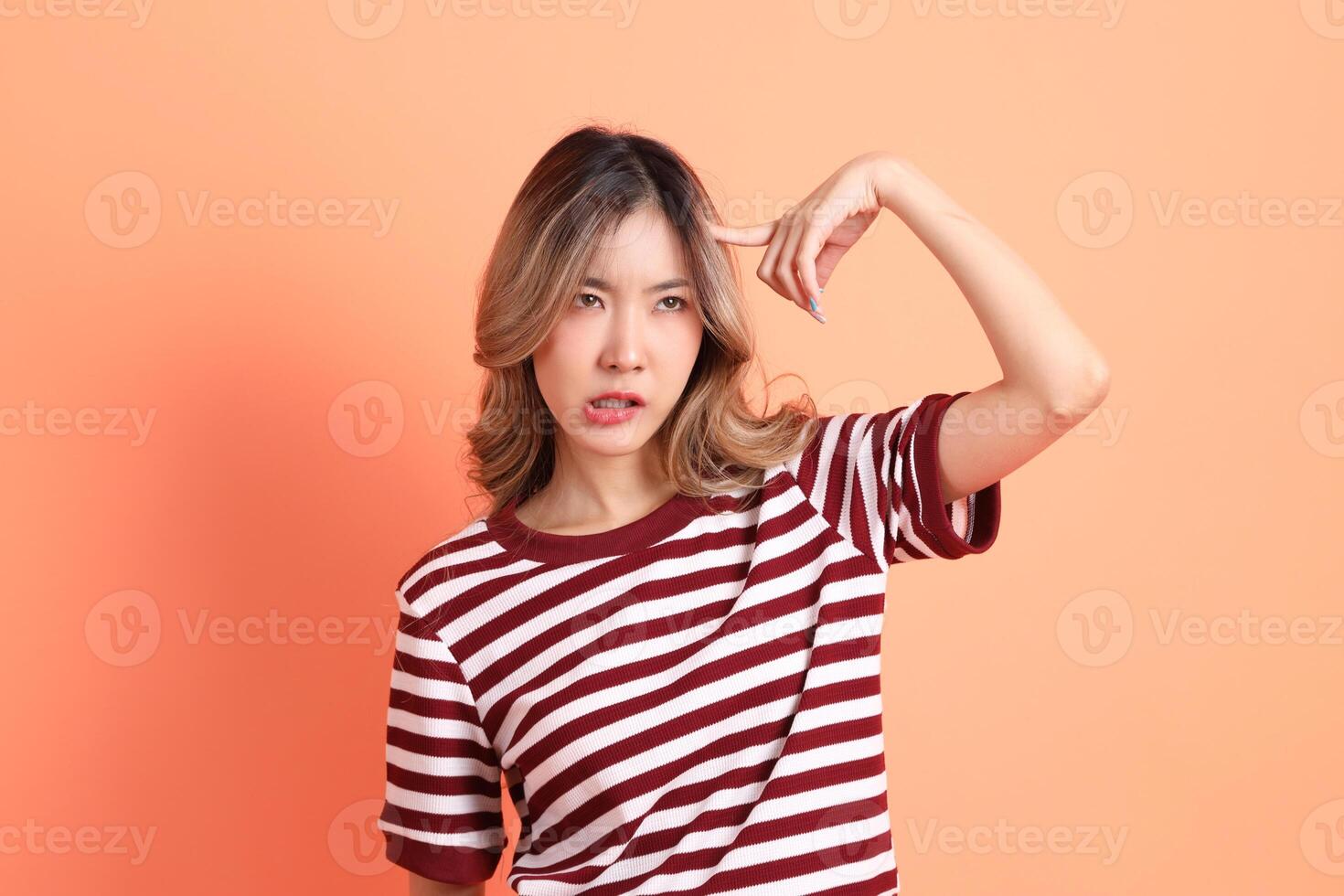 20s Asian woman photo