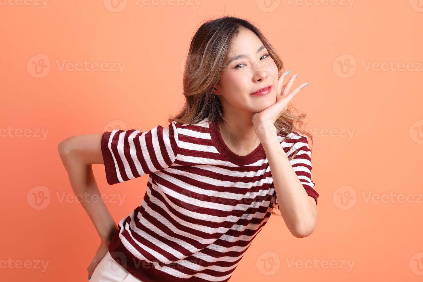 20s Asian woman photo