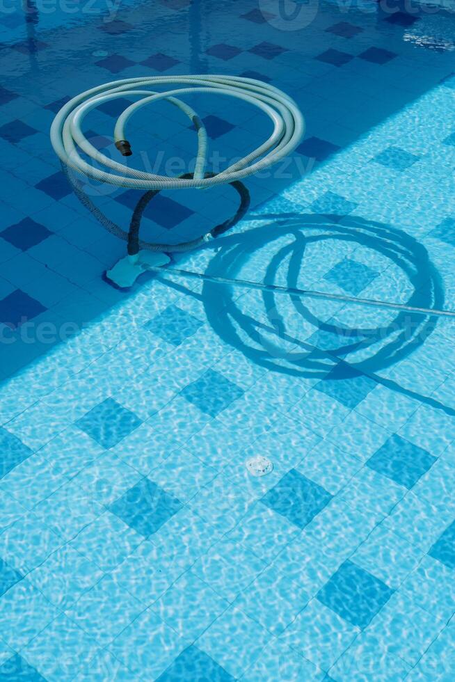 Bottom vacuum cleaner for cleaning underwater works in the pool photo