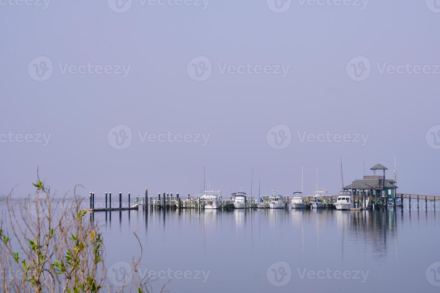 un barco muelle en el Golfo de mexico en biloxi Misisipí foto