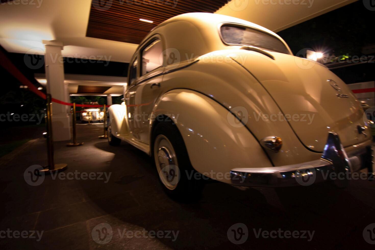 Old cars with a vintage feel at the exhibition photo