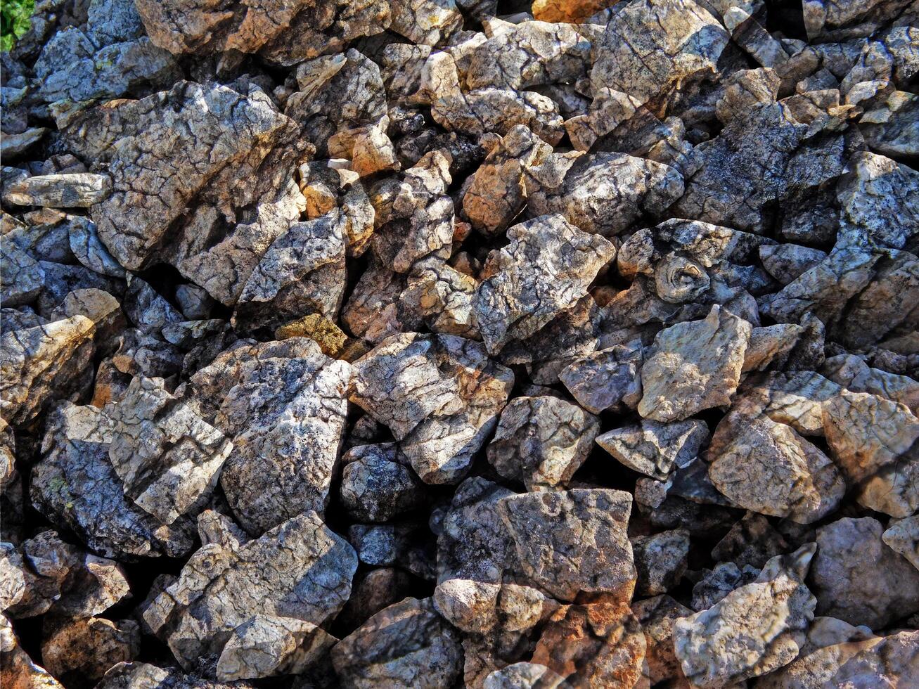 outdoor stone texture photo