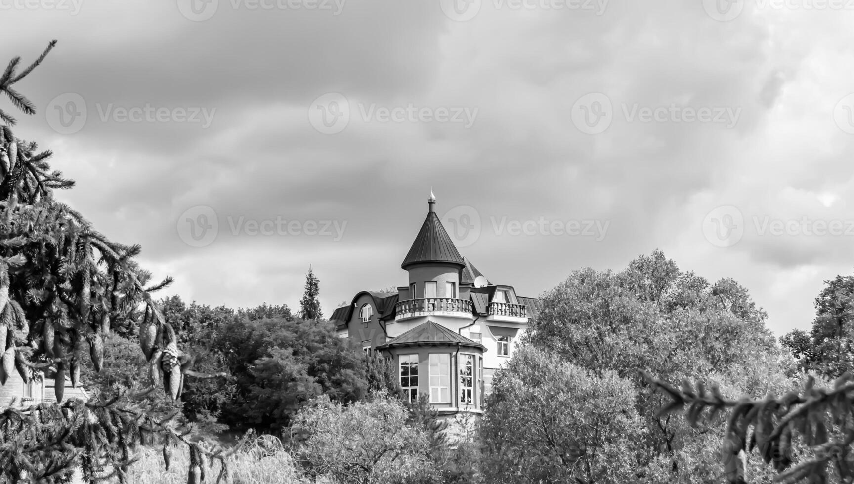 Photography on theme ancient brick castle with large tower photo