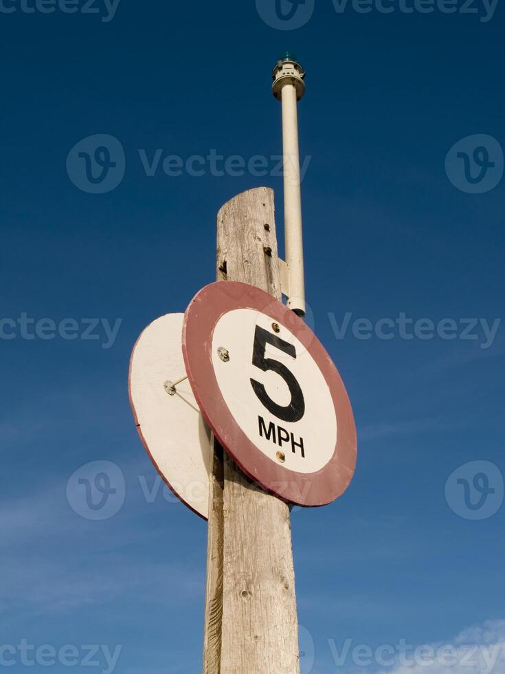 Five Miles Per Hour Marina Sign photo