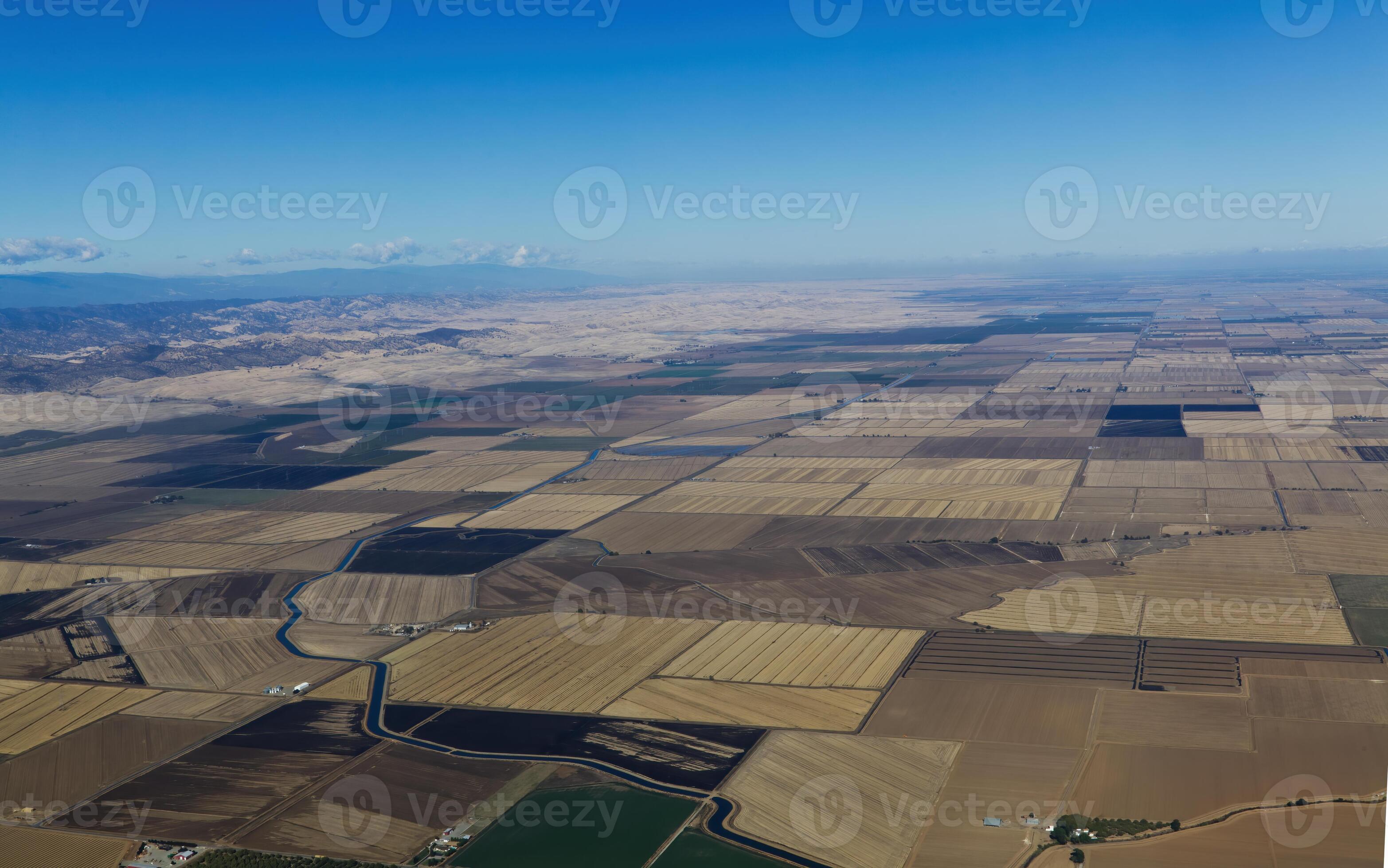 Aerial View Of Farm Land Northern California From Glider Plane 42554276 Stock Photo at Vecteezy