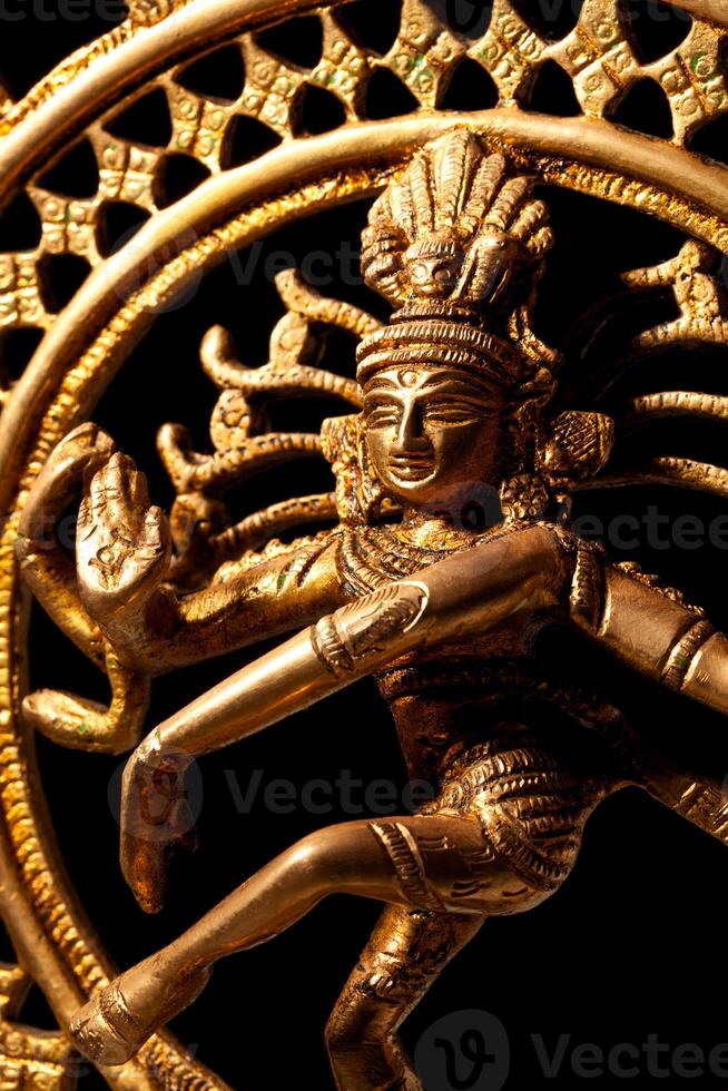 estatua de indio hindú Dios shiva nataraja señor de danza foto