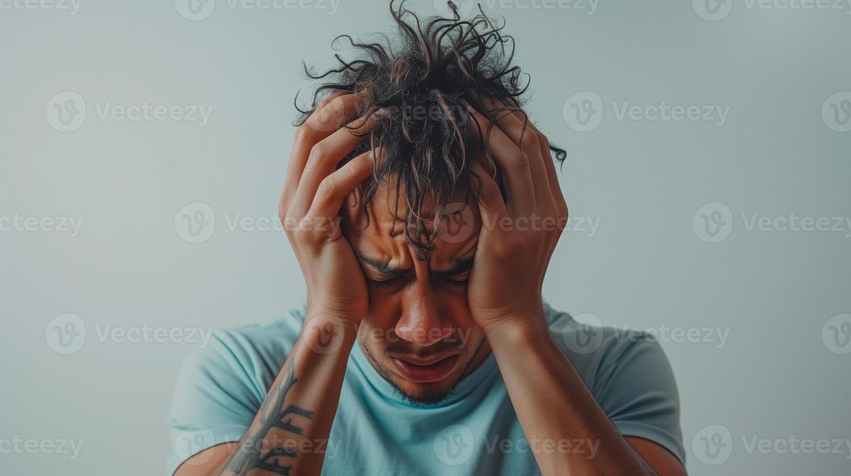 AI generated Man clutches his head in despair,hands gripping head showing shocked, screaming, depressed expressions. photo