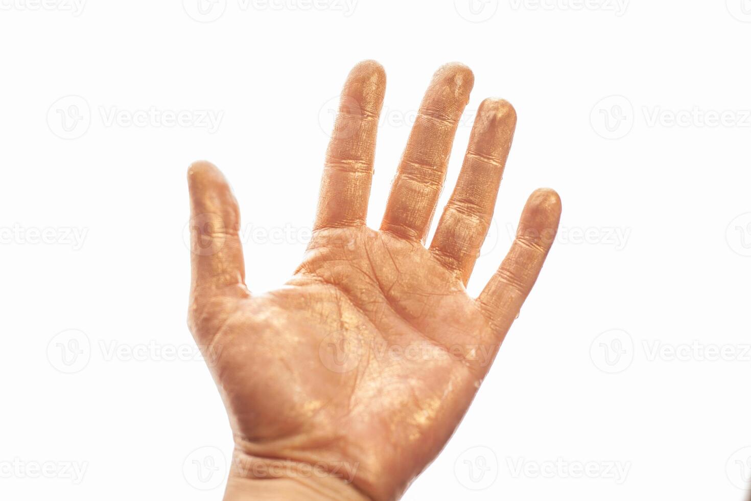 humano mano pintado oro pintar aislado en blanco antecedentes foto