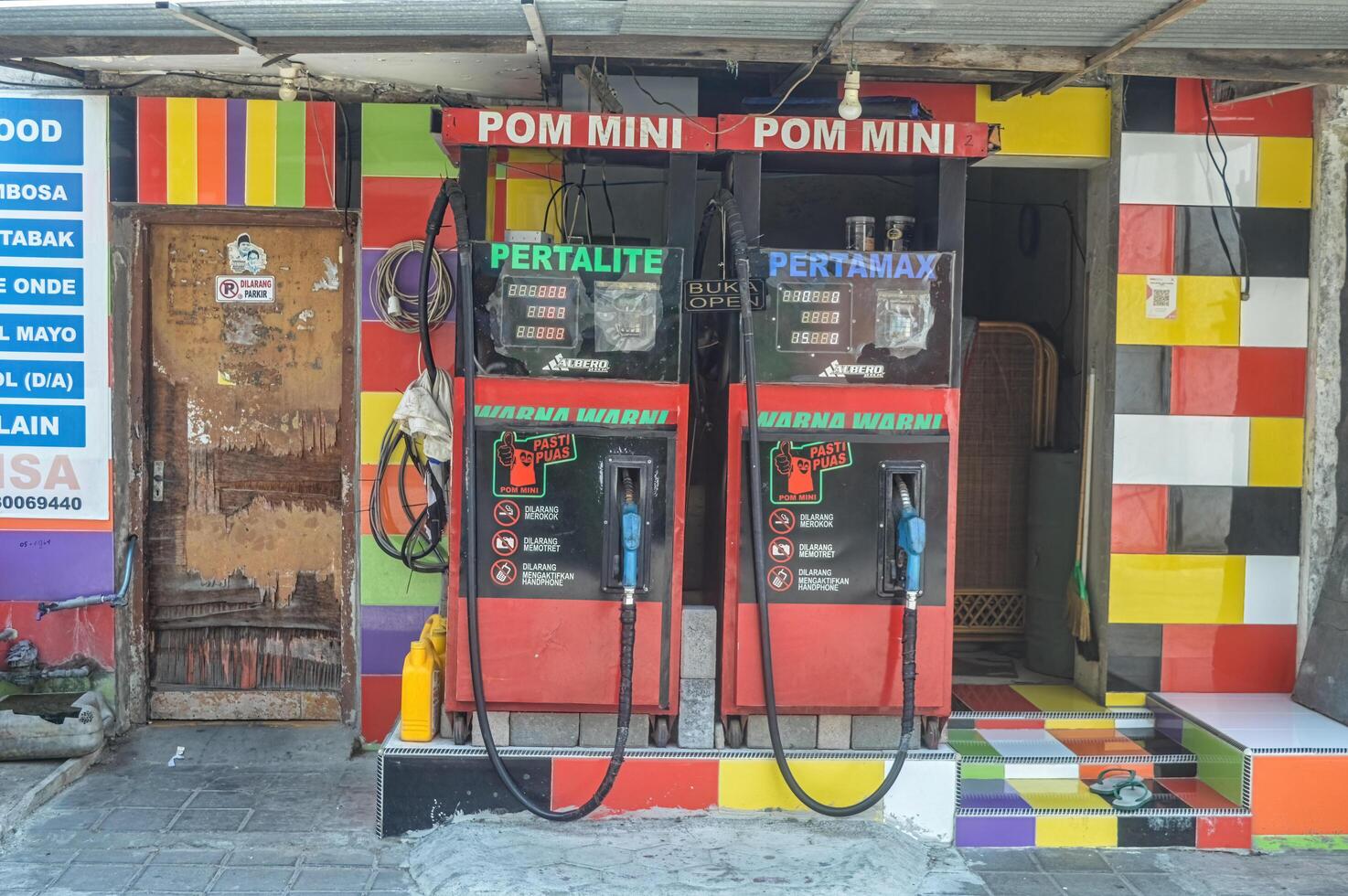 a mini gas station complete with a fuel pump, Indonesia, 17 September 2023. photo