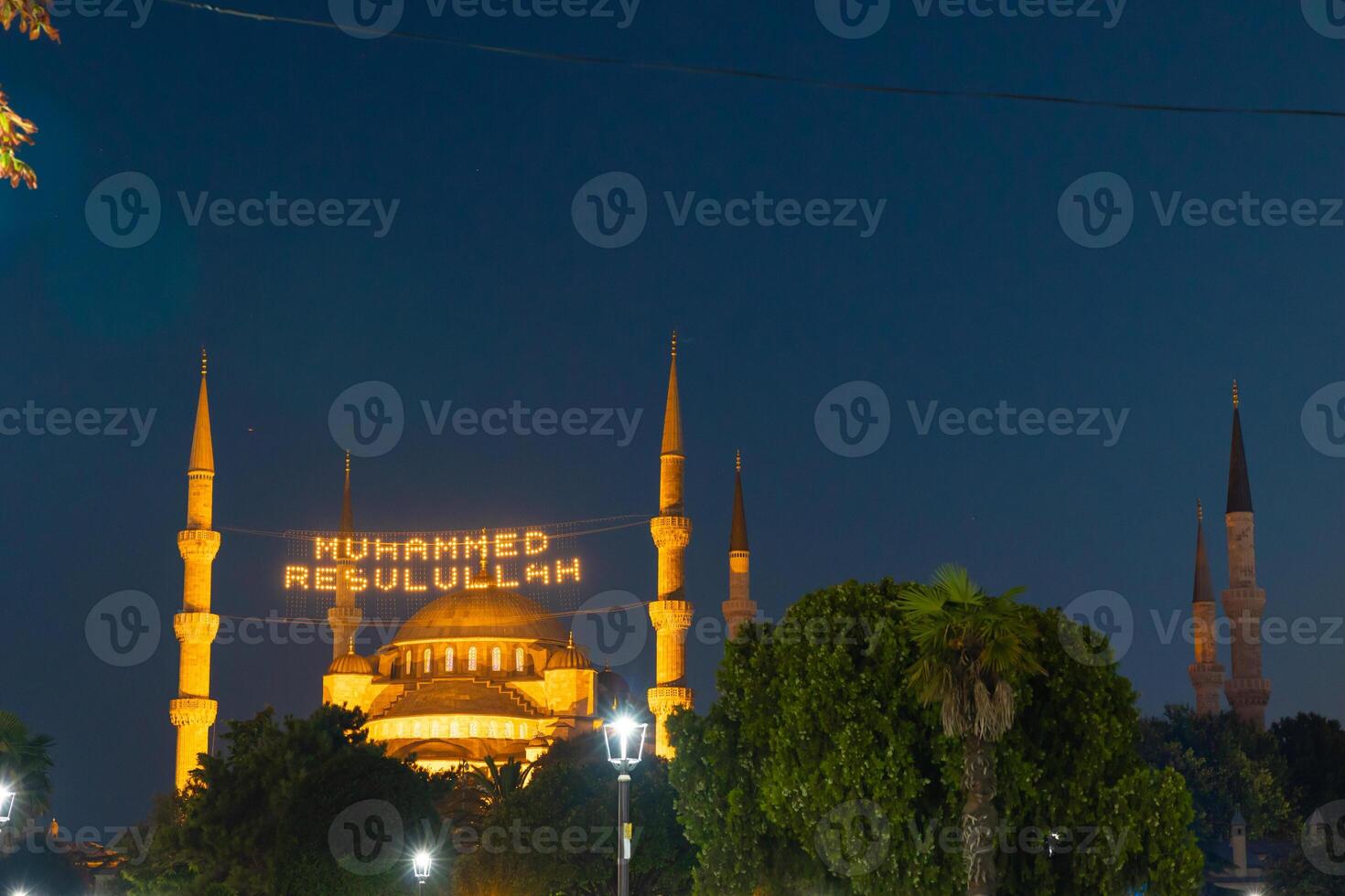 The Blue Mosque or Sultanahmet camii in Istanbul photo