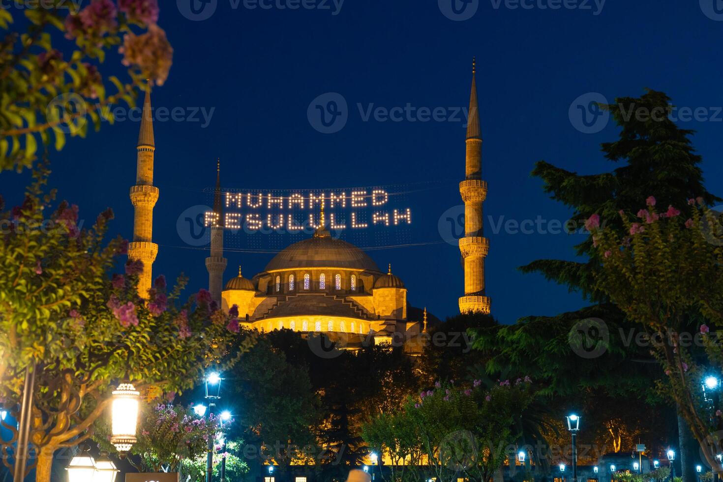 Sultanahmet Mosque or Blue Mosque at night. photo