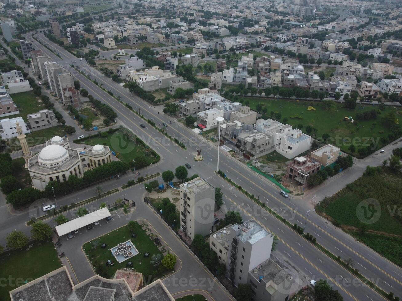 Top view. Areal view of city Lahore on 2023-07-17 photo