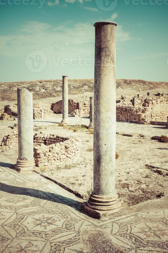 romano restos en tuburbo majus, Túnez foto