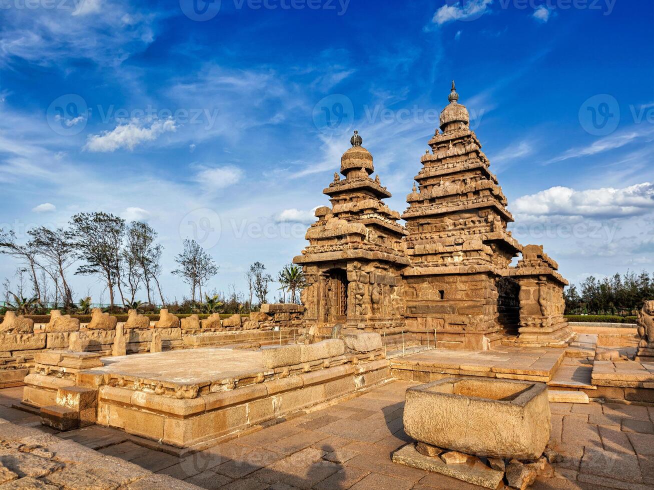 apuntalar templo mundo patrimonio sitio en mahabalipuram, tamil nad foto