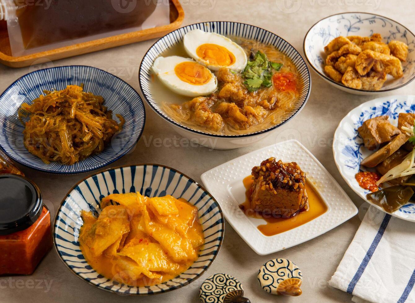 Taiwan food variety Vegan Golden Kimchi Family, Tinker Bell Vegetarian Noodles, fermented bean curd, Golden sprout shredded kimchi, Comprehensive lo-mei, Hot Chili Sauce photo