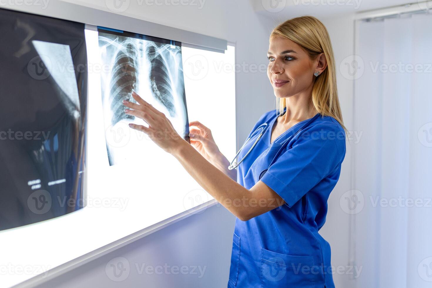 radiology and medicine concept. doctor explaining the results of scan lung on screen to senior patient. photo