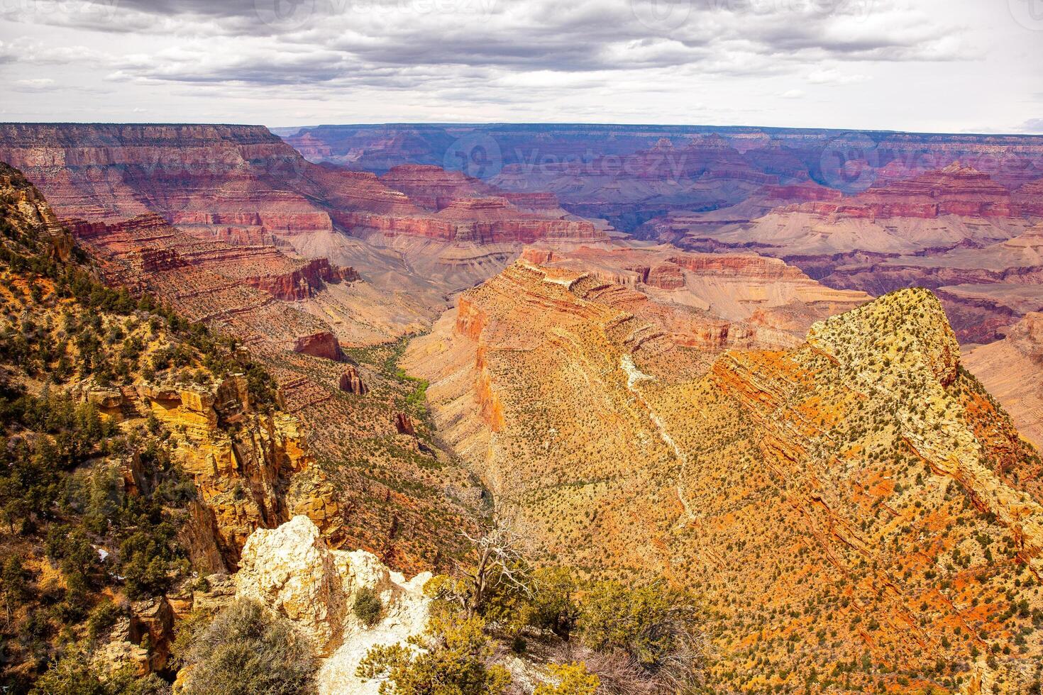 genial ver de el grandioso cañón nacional parque, Arizona, unido estados California desierto. foto