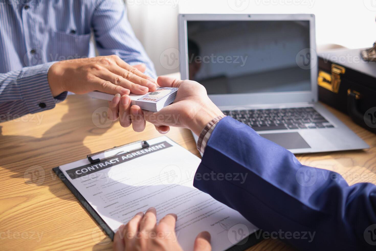 The concept of defendants in serious cases bribing officials involved in court decisions to change the course of case by giving bribes to facilitate the Lawyer team and prosecutors. bribery concept photo