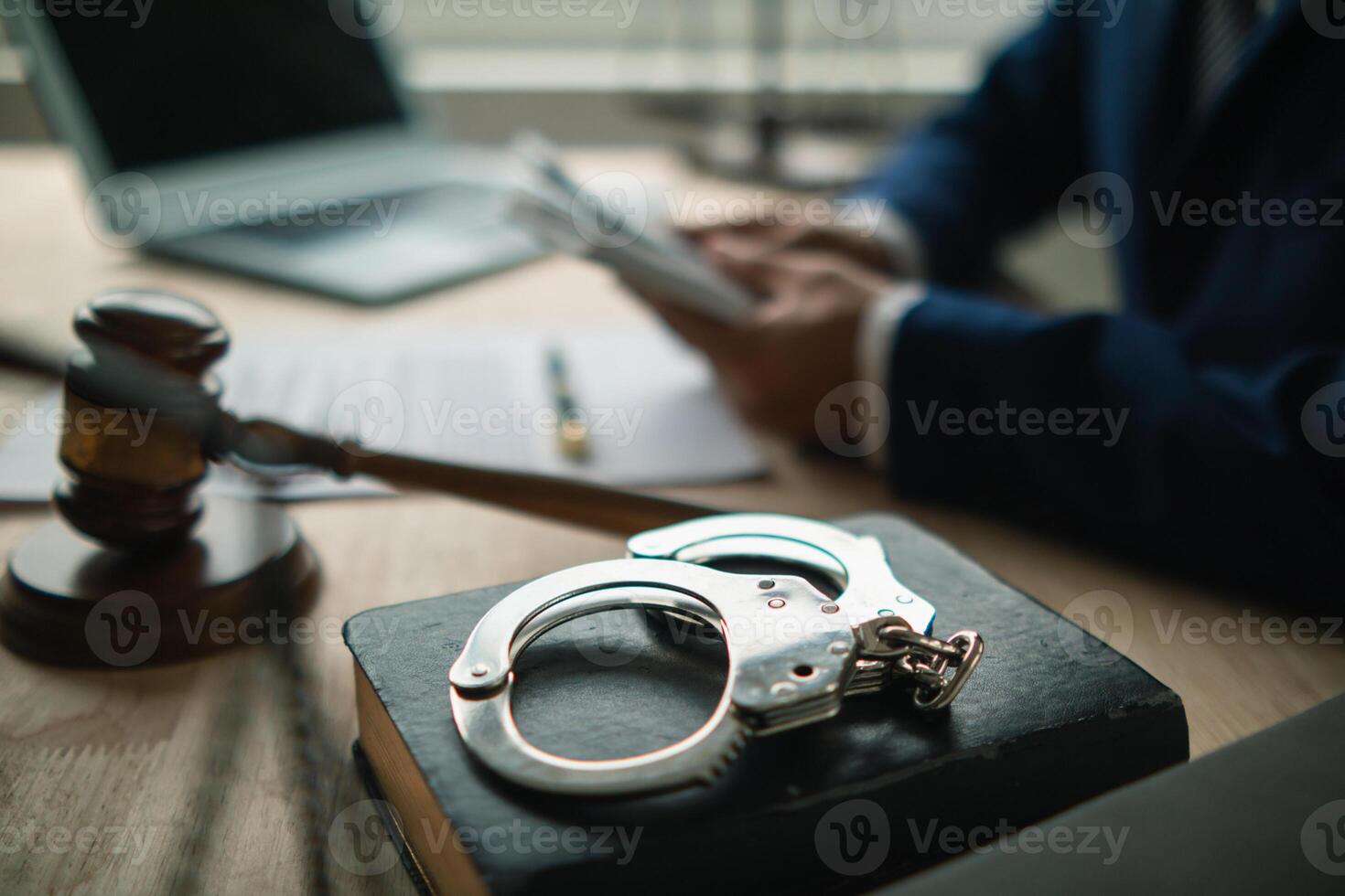 The concept of defendants in serious cases bribing officials involved in court decisions to change the course of case by giving bribes to facilitate the Lawyer team and prosecutors. bribery concept photo