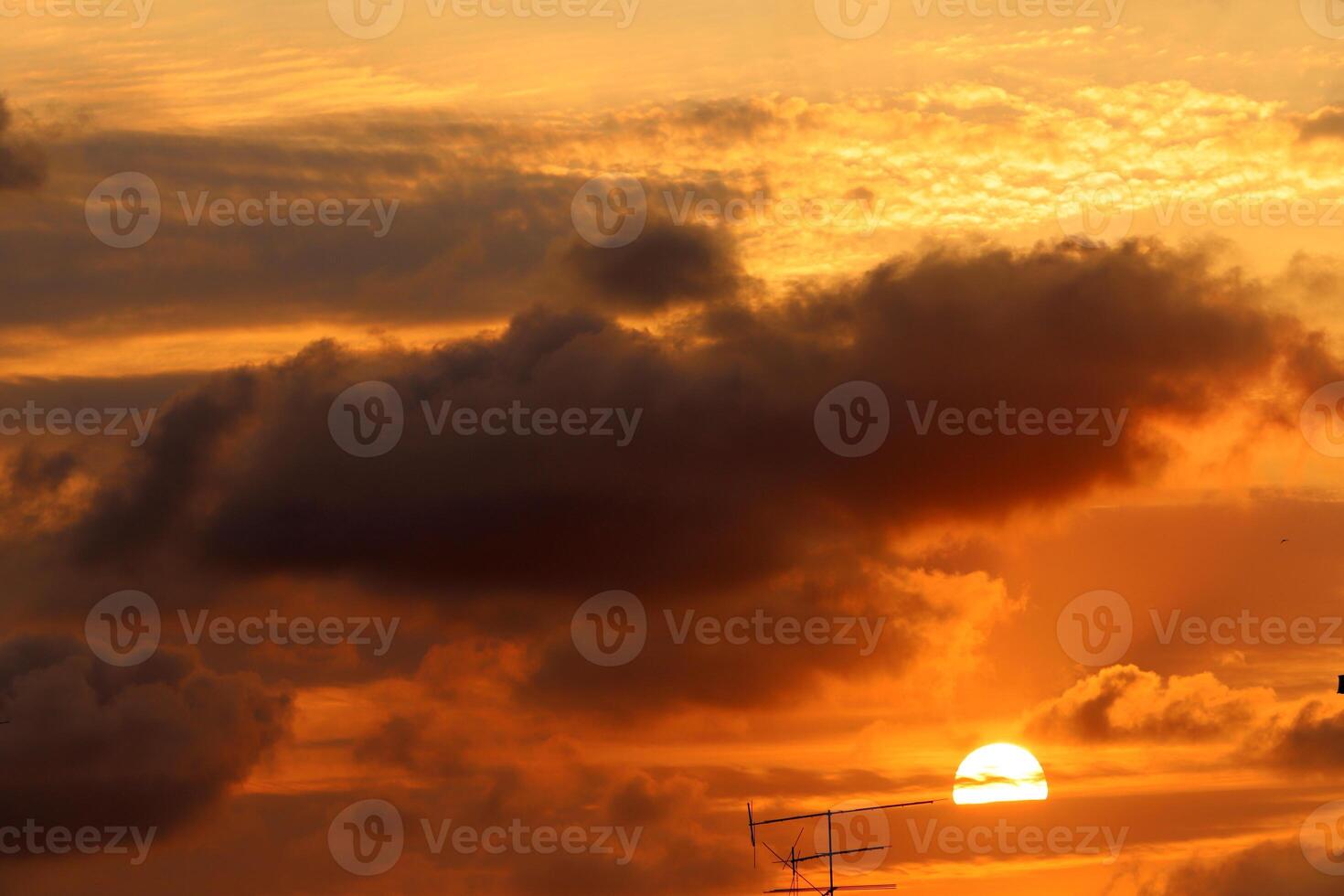 Lighting and color of the sky above the horizon at sunset. photo