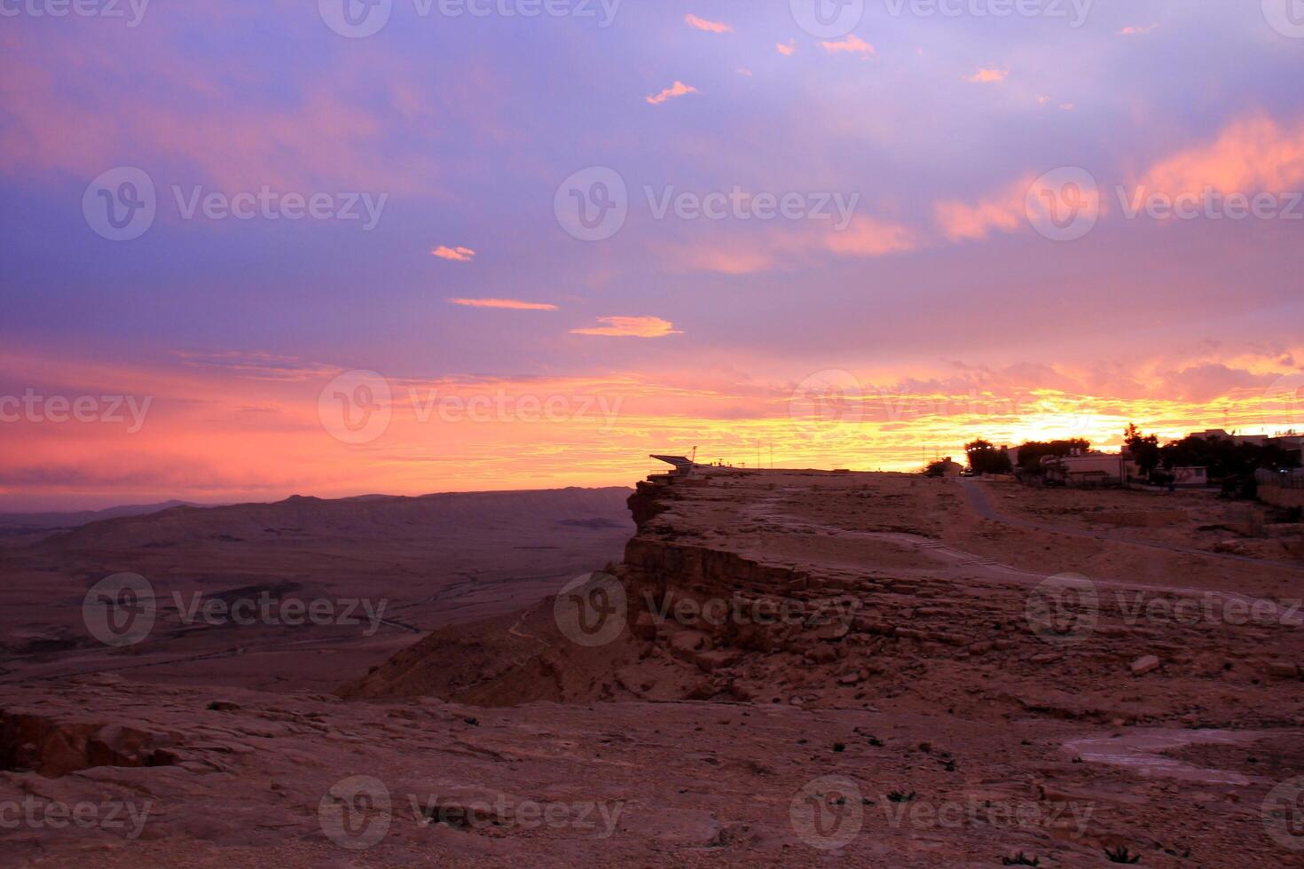 Lighting and color of the sky above the horizon at sunset. photo