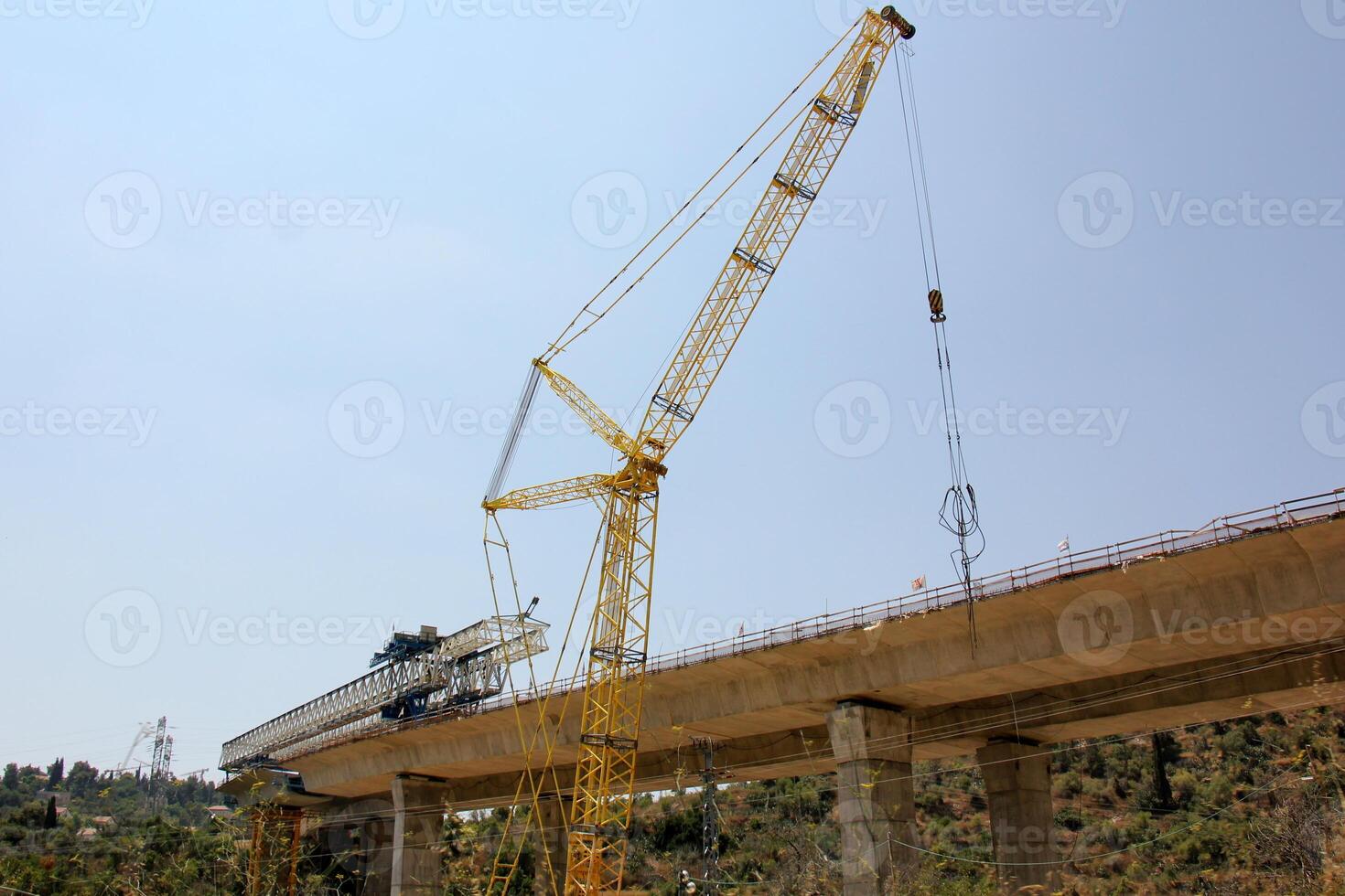 A new bridge for railway transport is being built. photo