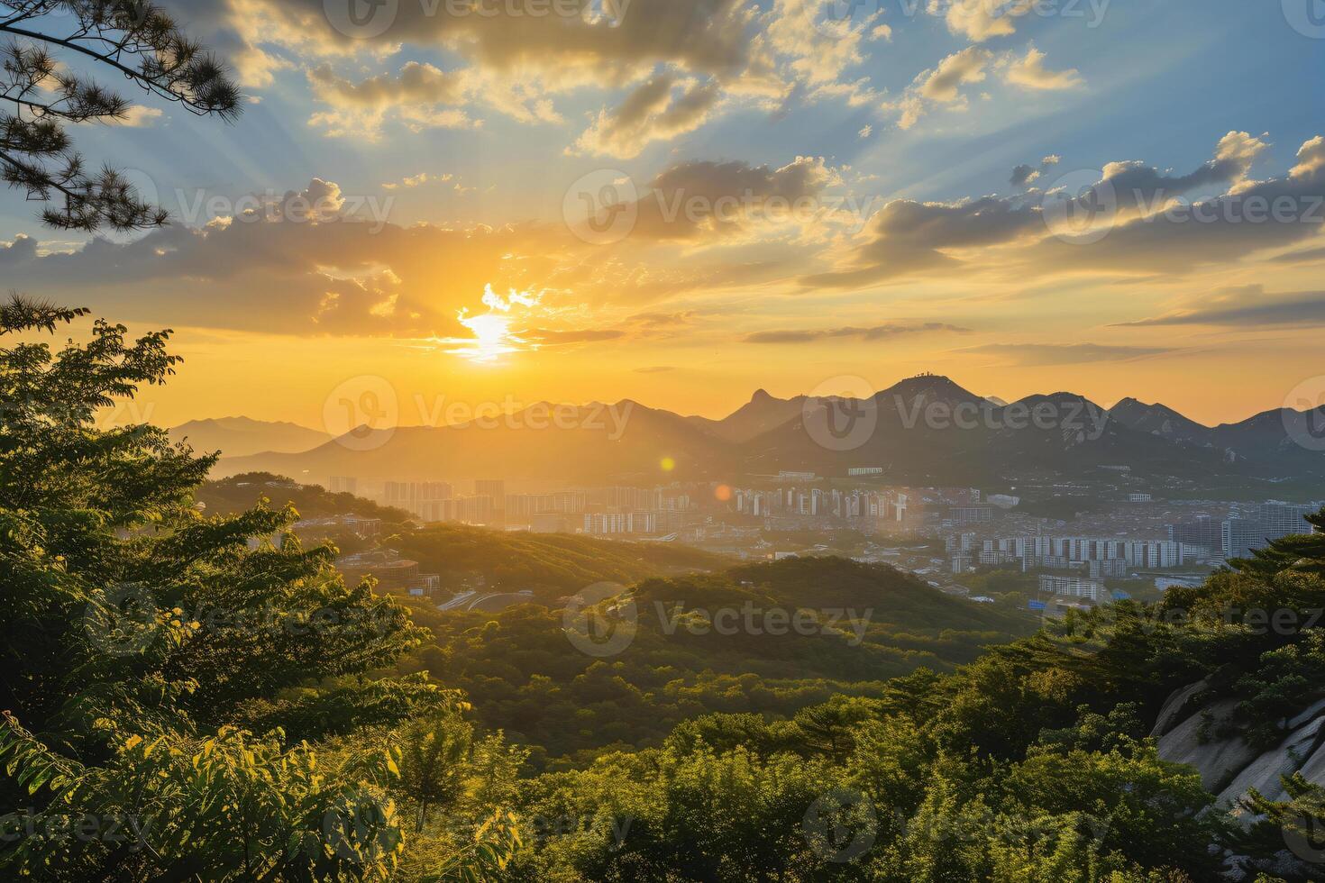 foto amanecer de bukhansan montaña en Seúl ciudad bohordo