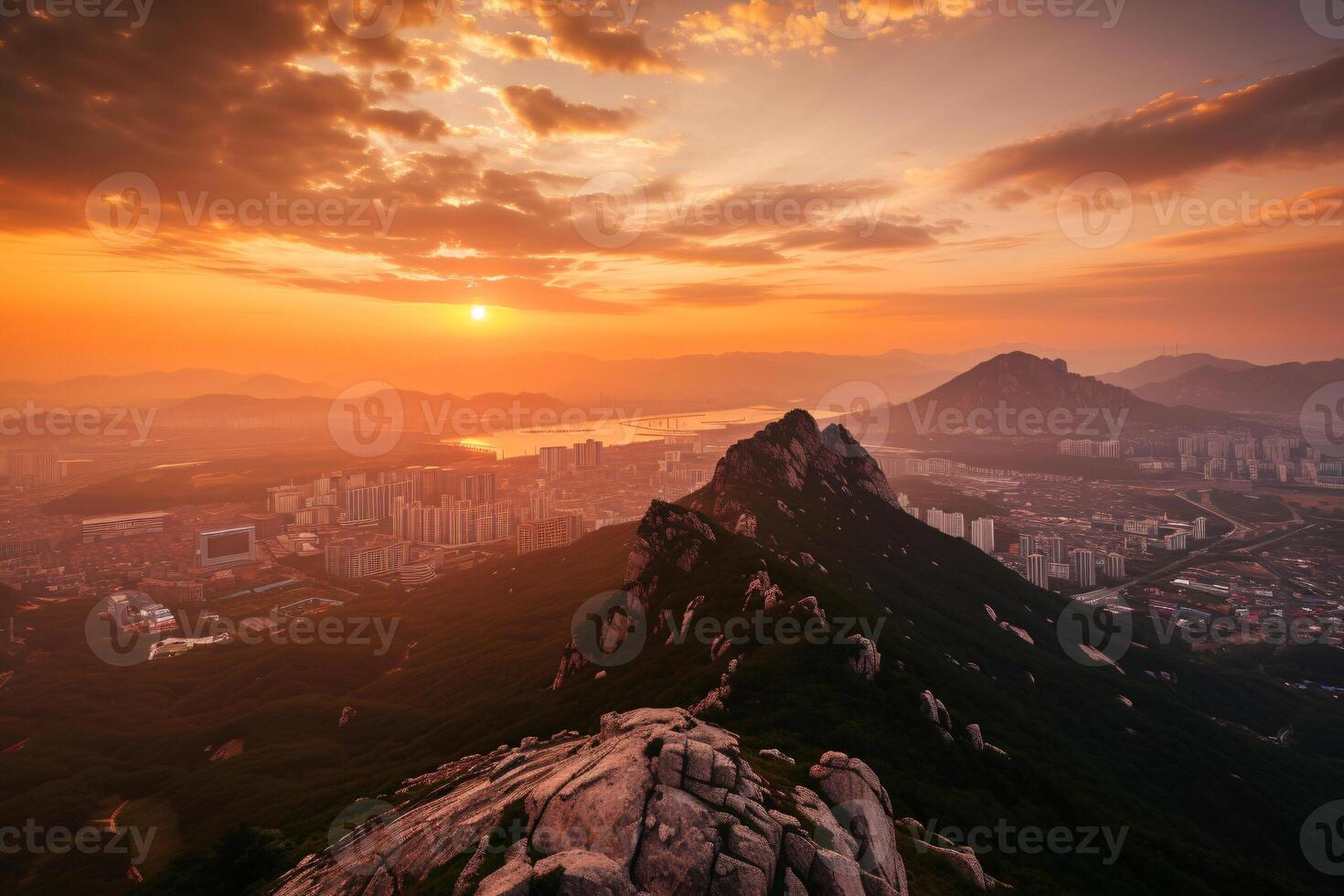 Photo sunrise of bukhansan mountain in seoul city scape