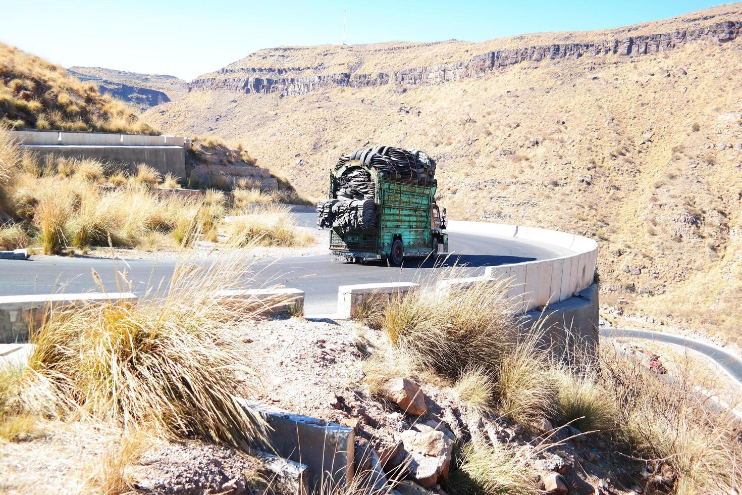 fuerte munro puente a dera gazi kan en Pakistán en septiembre 14, 2023 foto