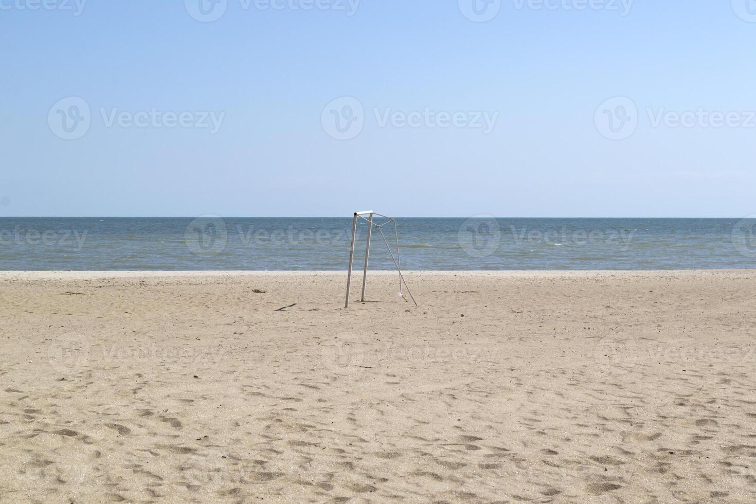 playa en un soleado día. foto