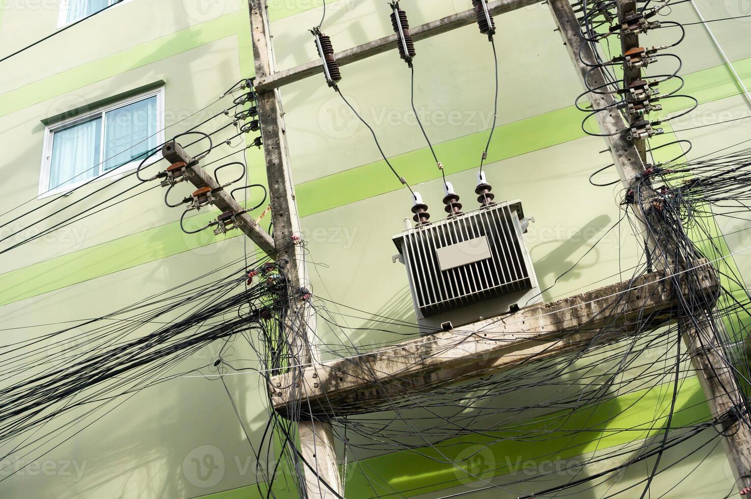 electrical transformer is a vital component in electrical distribution systems that is used to transfer electrical energy photo