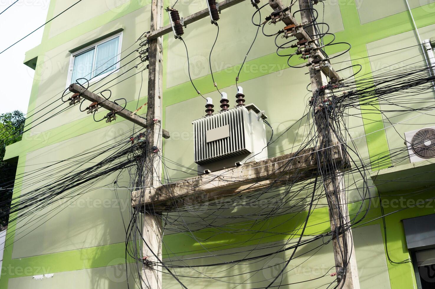 electrical transformer is a vital component in electrical distribution systems that is used to transfer electrical energy photo
