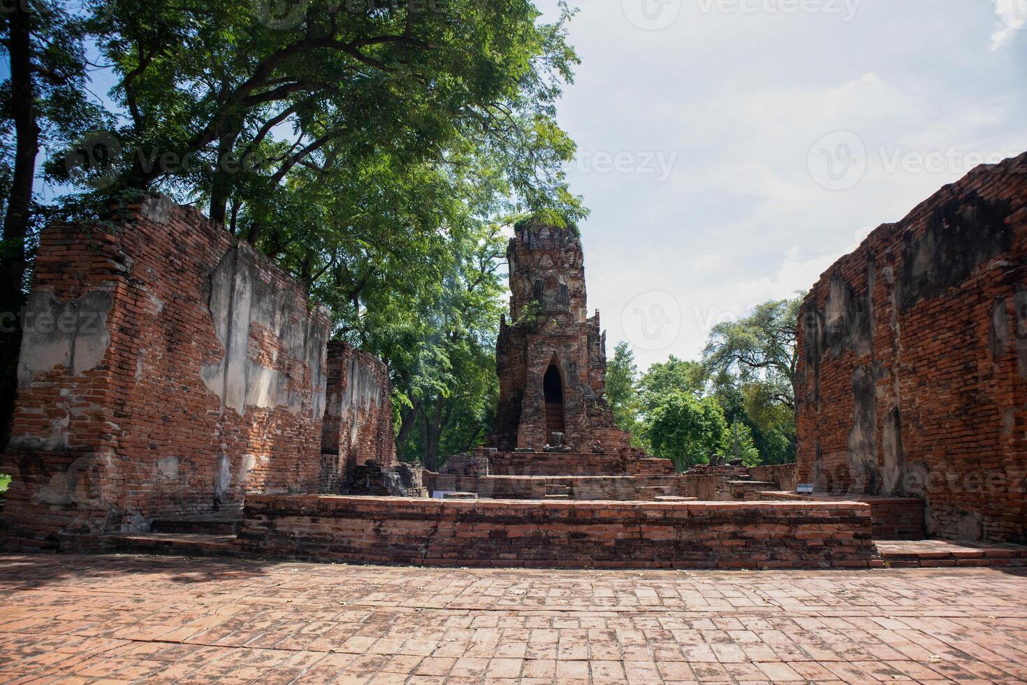 Wat Mahathat ancient at historical park at Ayutthaya Historical Park, Phra Nakhon Si Ayutthaya Province, Thailand photo