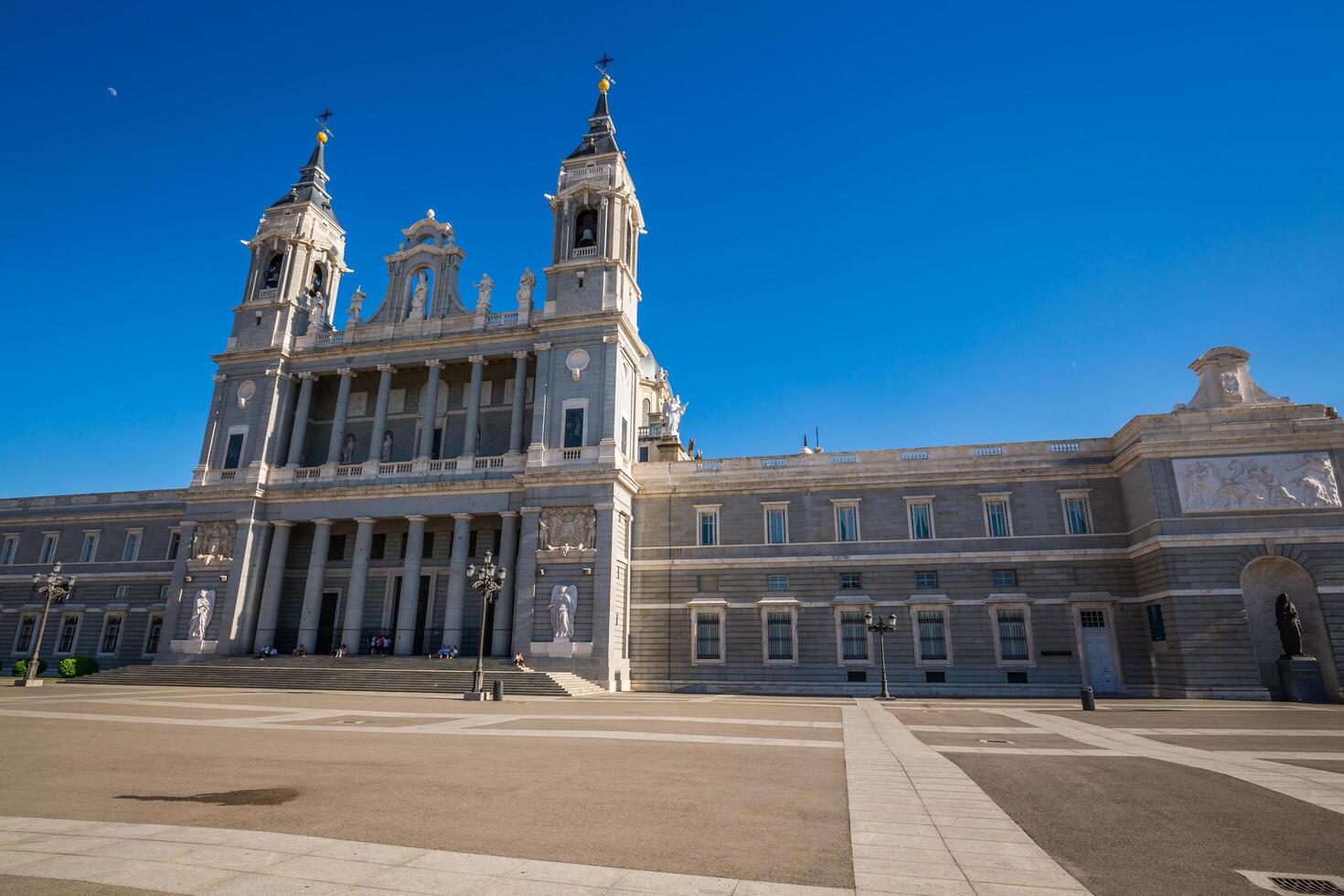 Santa Maria la Real de La Almudena Cathedral , Madrid photo