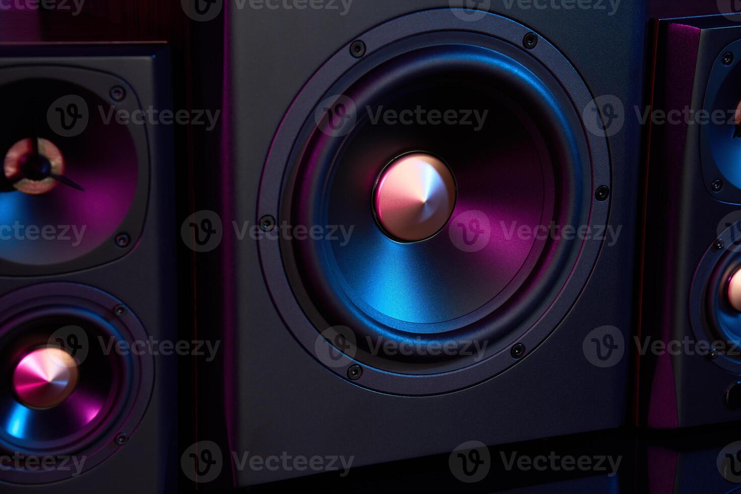multimedia acústico sonido Altavoces con neón Encendiendo foto