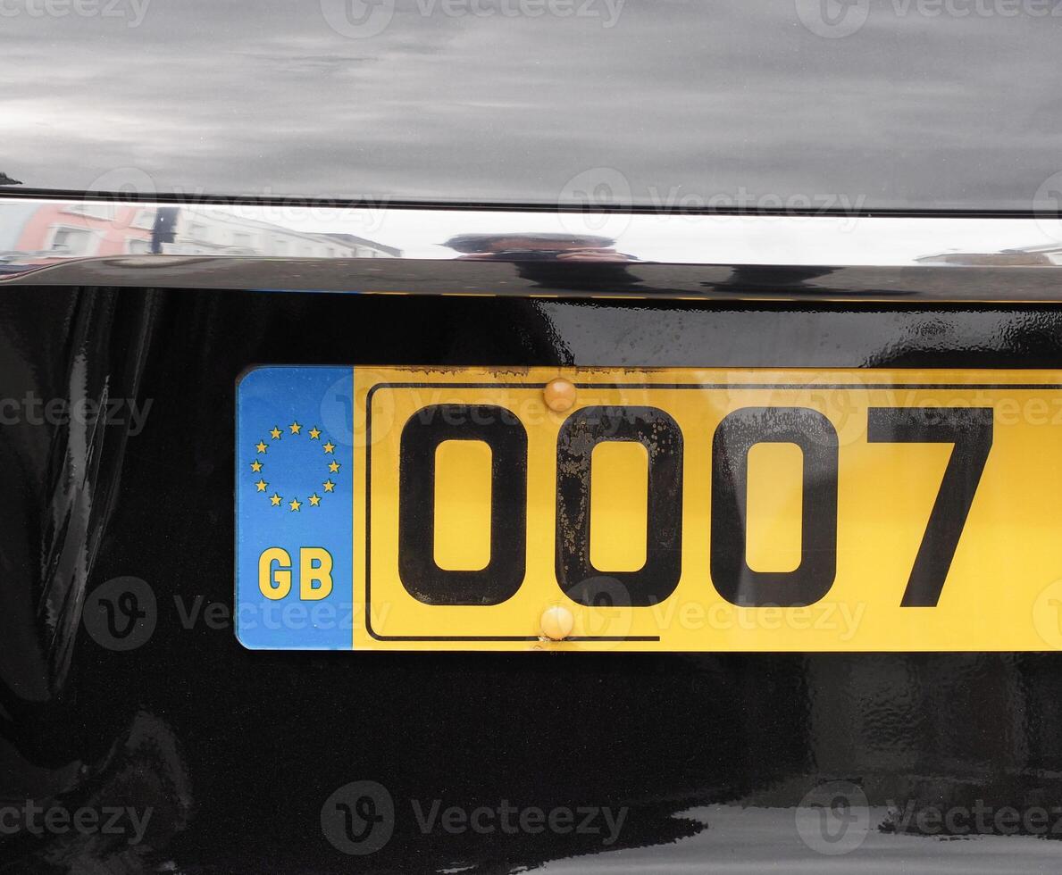 británico coche número plato foto