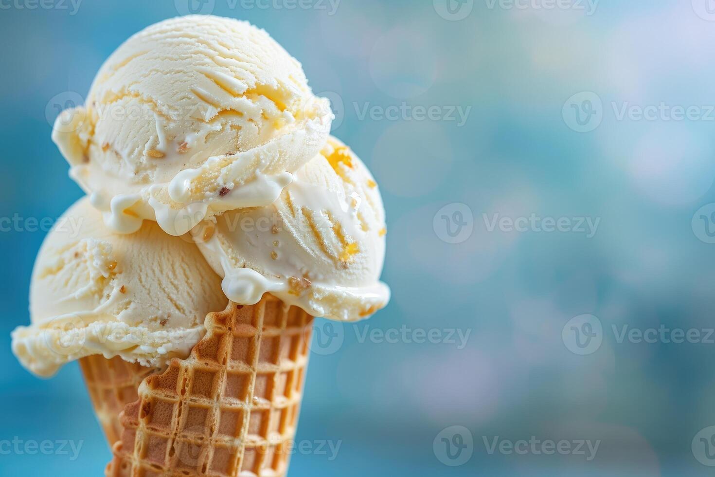 Vanilla ice cream cone photo