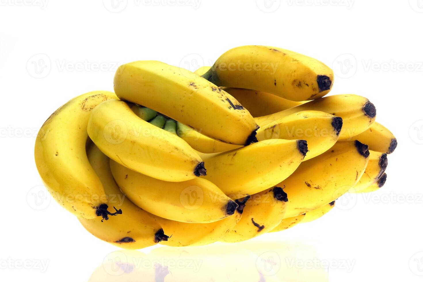dwarf banana in bunches and separated, with skin and without photo