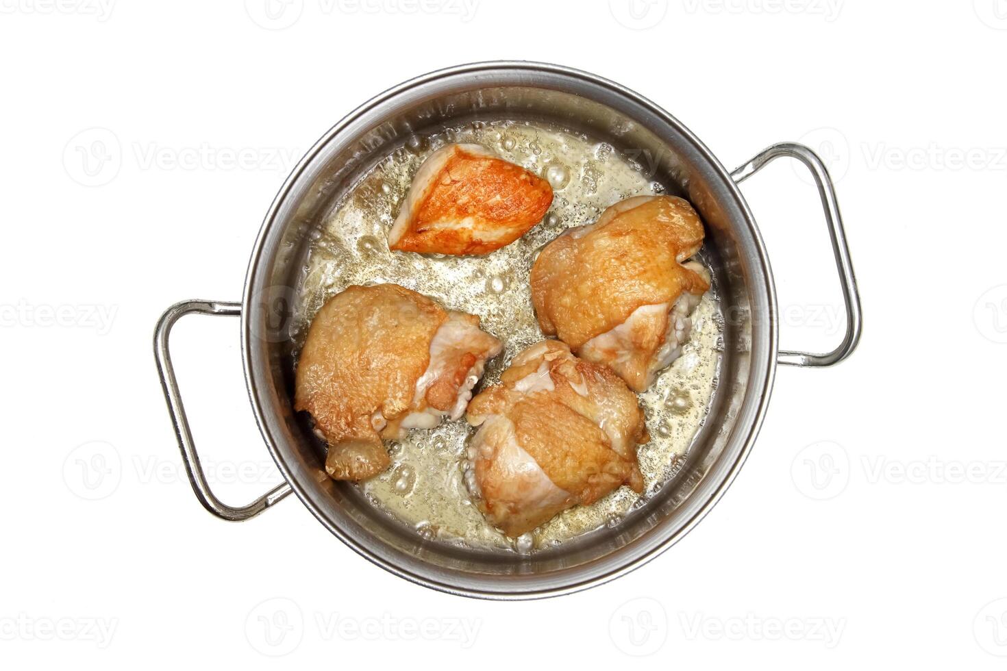 Chicken Marengo step by step, French recipe with chives, bouquet garni, carrots, orange juice and garlic among others photo