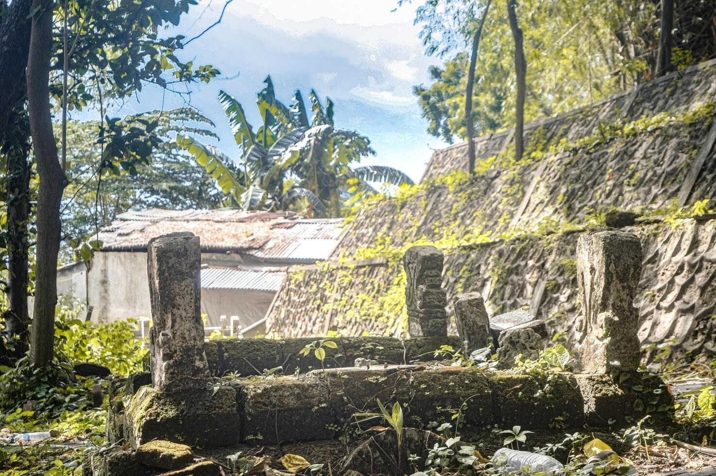 The ancient Islamic burial complex of Sunan Giri is shady photo