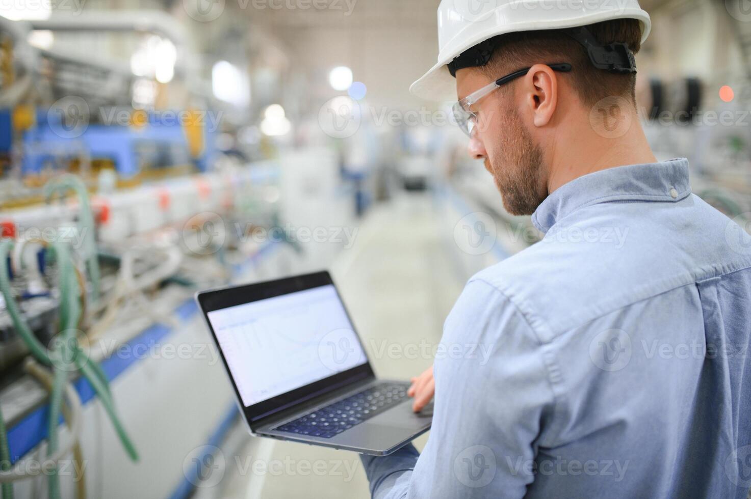 retrato de profesional pesado industria ingeniero foto